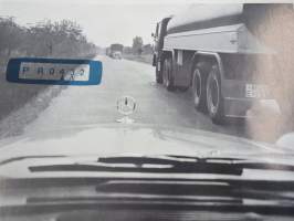 Mercedes-Benz - Daimler-Benz automatiska växellåda -myyntiesite, automaattivaihteisto, ruotsinkielinen