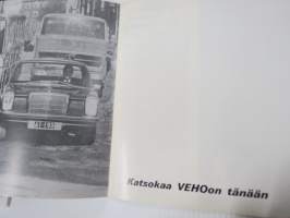Veho Oy 30 vauhdikasta vuotta - Vehon automyynnin historiikki, hyvä kuvitus, sisältää asiaa merkeistä Austin, Mercedes-Benz, Unimog, Audi.