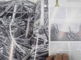 Die ersten 75 Jahre - Daimler-Benz Werk Berlin-Marienfelde -moottoritehtaan historiikki, saksankielinen, erinomainen kuvitus