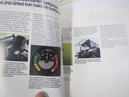John Deere uutuudet traktori -myyntiesite / sales brochure
