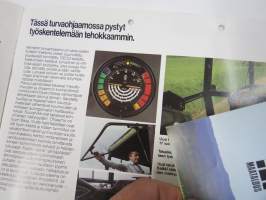 John Deere 1040 traktori -myyntiesite / sales brochure