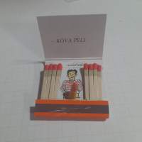 Mikä se on urheilijatytön mieleen...   tulitikkuvihko / aski  käyttämätön