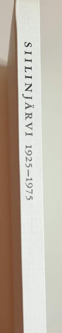 Siilinjärvi : puoli vuosisataa kunnan ja seurakunnan kehitystä sanoin ja kuvin. (Paikallishistoria, Pohjois-Savo)