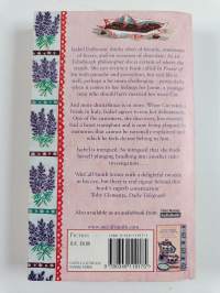 Friends, lovers, chocolate