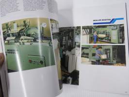 Swiss Graphic Machines / Graphische Maschinen und apparate aus der Schweitz - sveitsiläisvalmisteiset kirjapainokoneet -tuoteluettelo