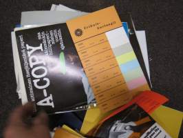 Kirjapainotarvikkeiden, -koneiden yms. esitteitä ja luetteloita isohko erä kerralla, 20 cm nippu