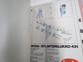 Lukko- ja lukitusalan tuoteluetteloita, tehtaiden ja maahantuojien kirjeitä yms. erä kansioissa, mm. Abloy, Boda, Börkey