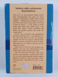 Yläkerran ylhäisyys : tuokiokuvia neljältä vuosikymmeneltä ulkoasiainhallinnossa
