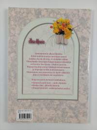 Asu hyvin : sisusta kaunis koti