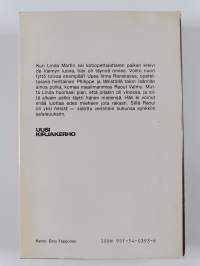 Yhdeksät vaunut portilla : jännitysromaani