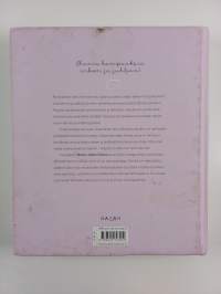 Letitellen : 75 erilaista lettikampausta