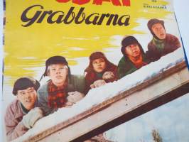 Pojat - Grabbarna, ohjaus Mikko Niskanen, Paavo Rintalan romaanin mukaan, pääosissa (Vesa-)-Matti Loiri, Pentti Tarkiainen, Liisa Nevalainen -elokuvajuliste