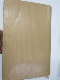 Kaavaoppivihko - jonkinoppilaitoksen käsityönopetuksen tai vastaavan &quot;työvihko&quot;, jossa iso määrä erilaisten vaatteiden kaavoja yms.