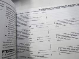 Yamaha YZF-R125 Owner´s manual -moottoripyörä, käyttöohjekirja englanniksi