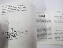 Kawasaki KLF 300 4X€ All Terrain Vehicle ATV Owner´s Manual -mönkijä, käyttöohjekirja englanniksi
