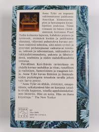 Päivällinen Koti-ikävän ravintolassa