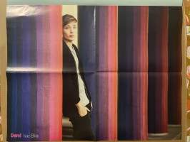 Nightmare 2 painajainen jatkuu, Isac Elliot - Demi-lehden keskiaukeama -juliste