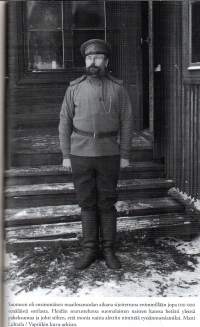 Tampereen naiskaarti. Myytit ja todellisuus. Signeeraus