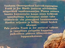 Kadonnutta kultaa etsimässä