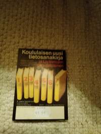 Uusi koululaisen muistikirja 1972-73