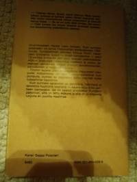 Kuin surmaisi satakielen