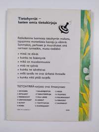 Sammakot : retkeilemme luonnossa