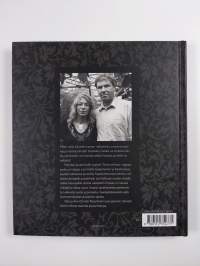 Taimia tarhassa : opas puutarhakasvien valintaan