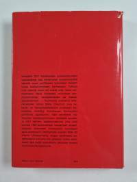 Itä-Karjalan kohtalo 1917 - 1922 : Itä-Karjalan itsehallintokysymys Suomen ja Neuvosto-Venäjän välisissä suhteissa 1917-1922