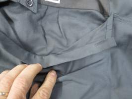 SA Peltipaita, täysin käyttämätön, kokomerkintä 852 HUOM! kyseessä on aito aikanaan armeijalle tehty tuote, ei ole uustuotantoa