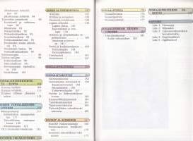 Yleisen yhteiskuntatiedon kurssi, 1990.