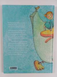 Kiekkumaralla kansanlauluja lapsille