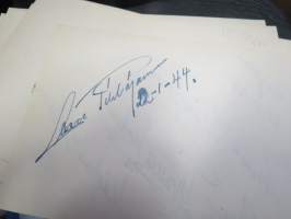 Georg Malmstén, Lasse Pihlajamaa, Margit Ringvall + useita muita -nimikirjoitus  / signature - autograph
