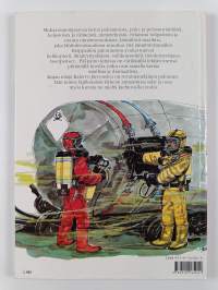 Tulta päin! : paloautoja ja pelastajia