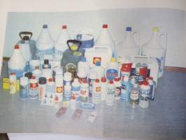 Auto ja Liikenne 1968 nr 10, sis. mm. seur. artikkelit / kuvat / mainokset; Kansikuva AMX, Champion Turbotulppa, Thai International, Autoilijan veroprässi, Austin