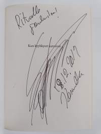 Kun kyyhkyset katosivat (signeerattu, tekijän omiste)