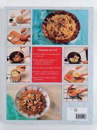 Itämainen keittiö : yli 200 ruokaohjetta ja 1000 valokuvaa