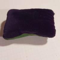 Silinterihattu  hattu silinteri neulatyyny tyyny jolla voi puhdistaa silinterihatun pintaa pölystä ?