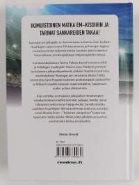 Jalkapallokirja : Huuhkajien tähdet ja tarina - Huuhkajien tähdet ja tarina