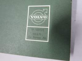 Volvo Huoltokäsikirja Osa 4 (45) Korjausohjeet Kardaaniakseli 120, 140, 164, 1800 -korjaamokirjasarjan osa