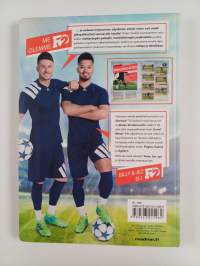 F2 : Jalkapalloakatemia : Pelaa kuin ammattilaiset