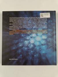 Sattumaa, haperotatteja ja keltainen syklotroni - Aikalaistarinoita Jyväskylän yliopiston matemaattis-luonnontieteellisen tiedekunnan 50-vuotiselta taipaleelta