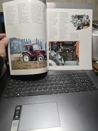 FIATAGRI F100,F115,F130 ja F140 mallien myyntiesite.
