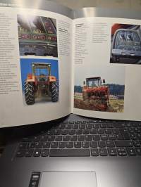 FIATAGRI F100,F115,F130 ja F140 mallien myyntiesite.