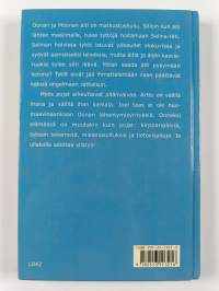 Oonan ja Moonan ullakkojuhlat