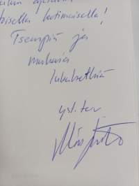 Meningsskapande idrott : livsåskådningsrelevanta perspektiv och empiriska kontraster (signeerattu, tekijän omiste)