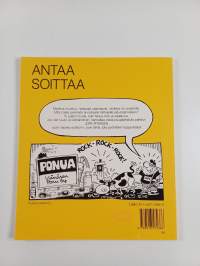 Näkymätön Viänänen : Hevirokkia navetassa