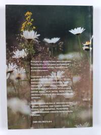 Metsäkukkia : luonnonkasvit puutarhassa