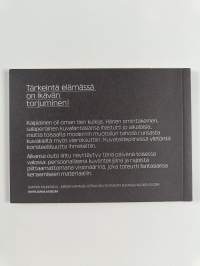 Kuriton kaunosielu : Birger Kaipiaisen keraamisia fantasioita