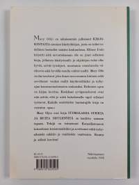 Suomalaisia sukkia ja muita neuletöitä