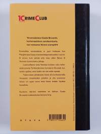 Kuolema väärissä vaatteissa